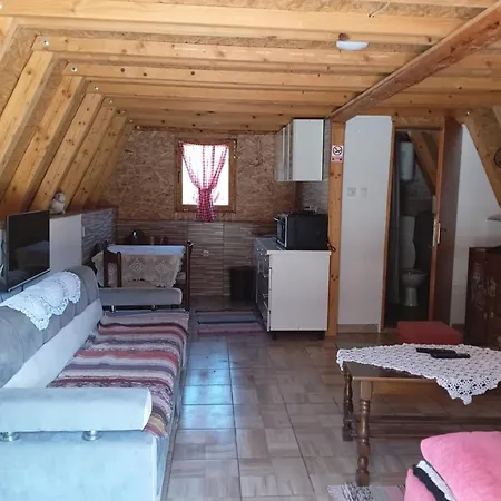 Seosko Domacinstvo Rajska Dolina *