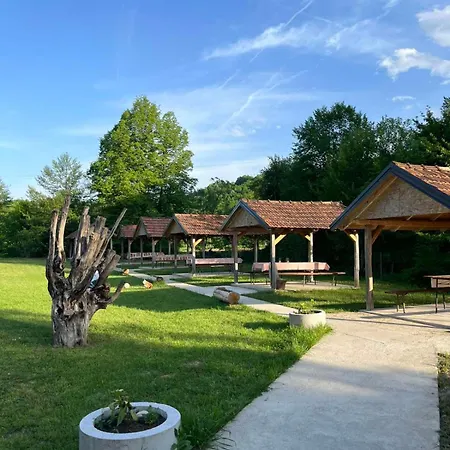 Seosko Domacinstvo Rajska Dolina Ferienhaus