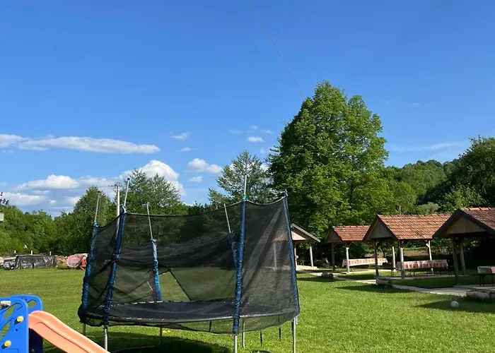 Seosko Domacinstvo Rajska Dolina *